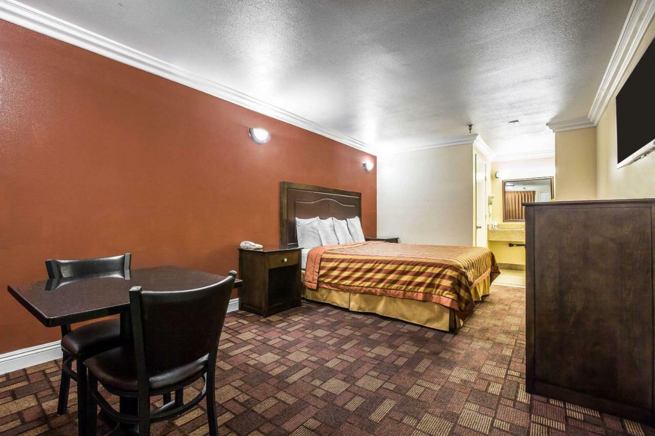 Econo Lodge Pico Rivera Zewnętrze zdjęcie